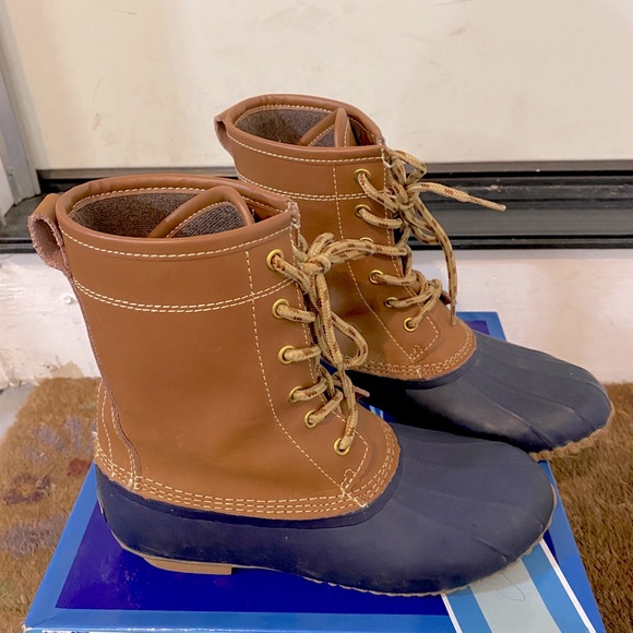 Rubber shoes - Picture 1 of 4